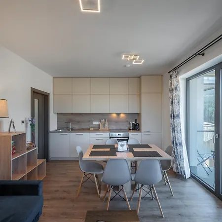 Apartmany Vista Klinovec Loucna pod Klinovcem Exterior photo